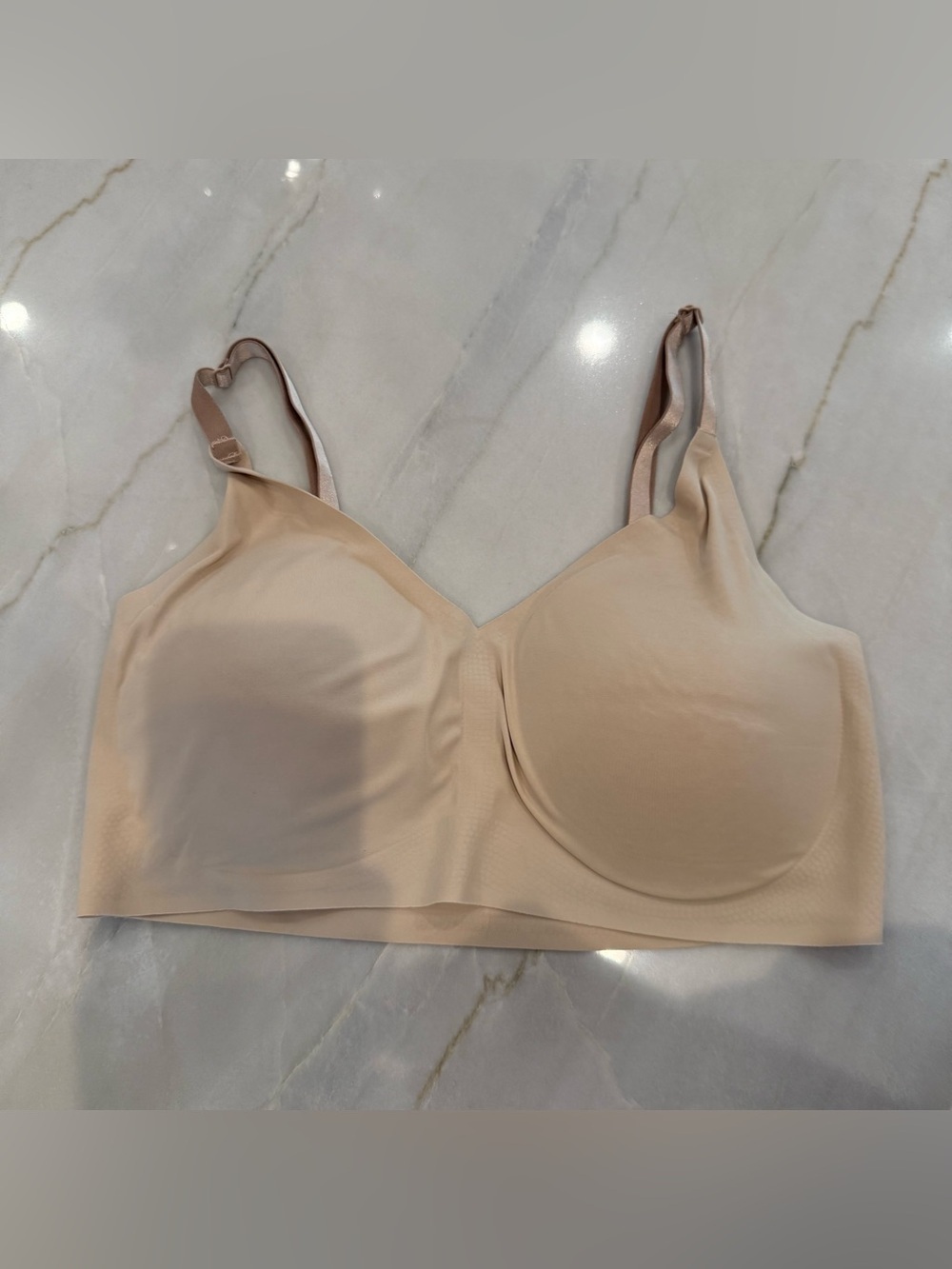 ⛱️True & Co. - True Body Lift Triangle Adjustable Strap Bra in Desert - L